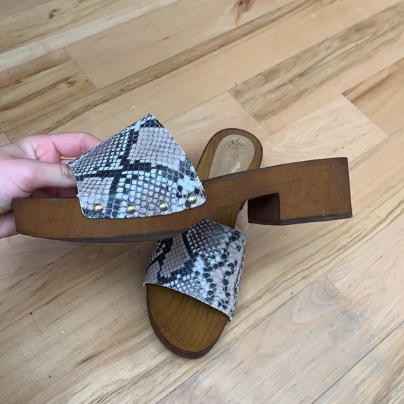 Wood and leather wedge. Made in Italy - Seychelles - Picture 2 of 2